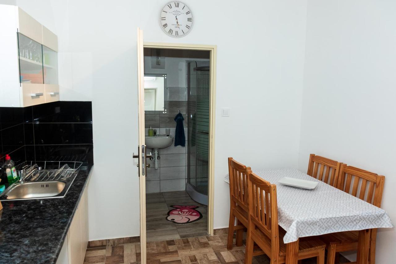 Olivia Apartman Apartment Sárospatak Екстериор снимка