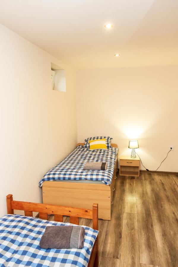 Olivia Apartman Apartment Sárospatak Екстериор снимка