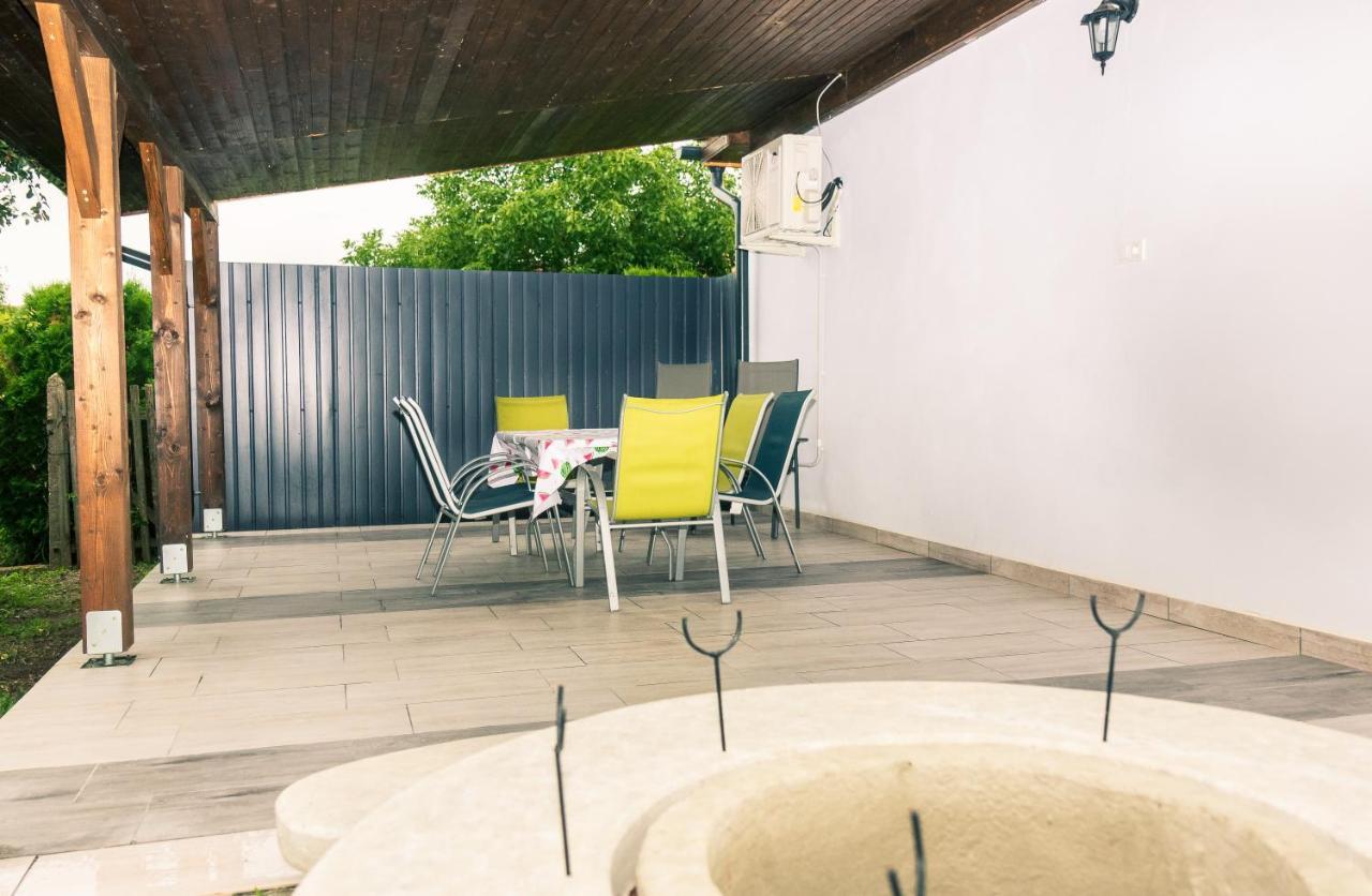 Olivia Apartman Apartment Sárospatak Екстериор снимка